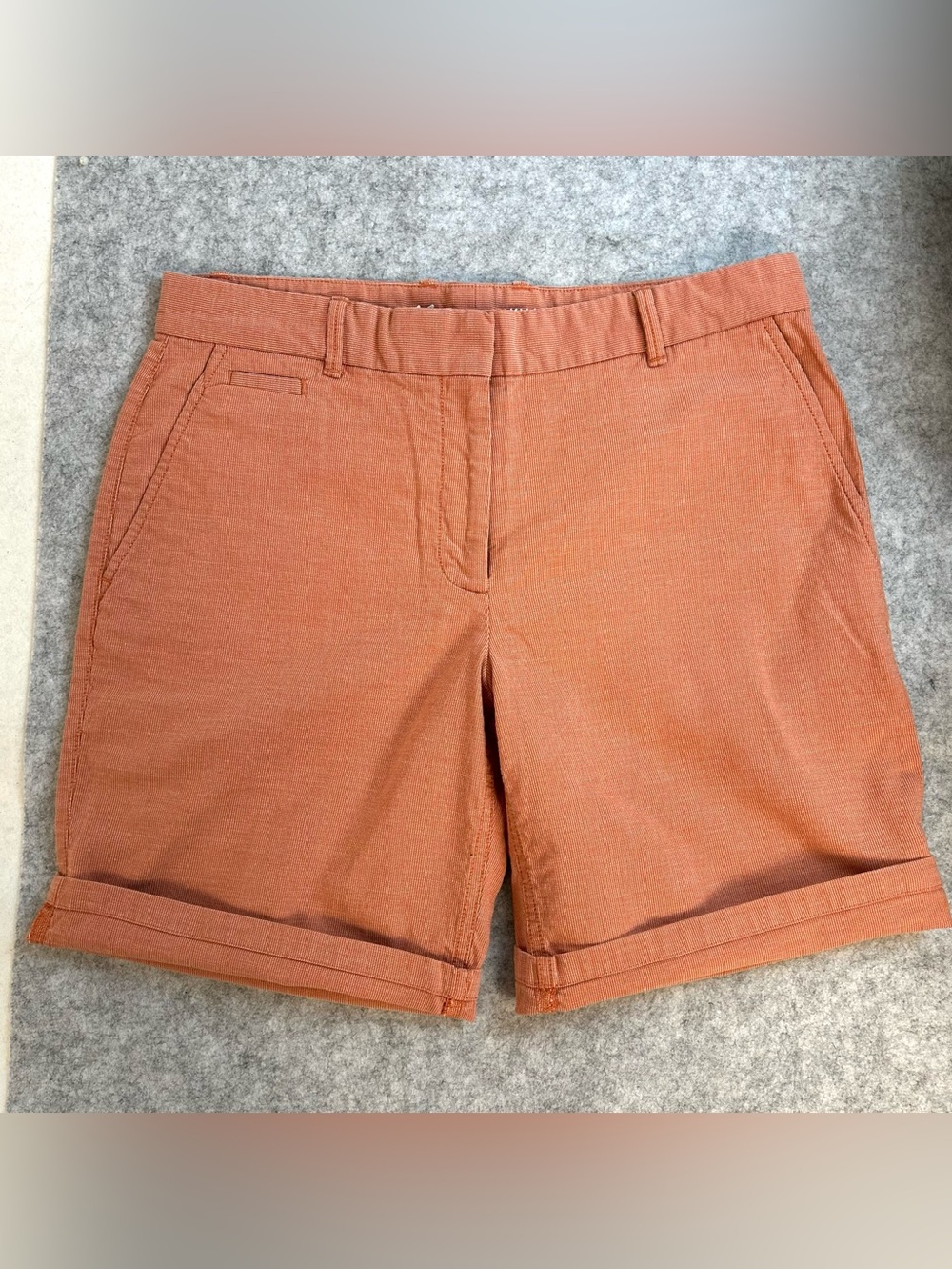 Gap Women’s Boyfriend Roll-up Oxford Terracotta Shorts / Size 2